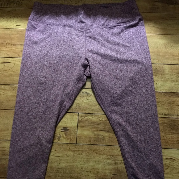 👖ACX Active brand Cropped Leggings👖 - Picture 2 of 4